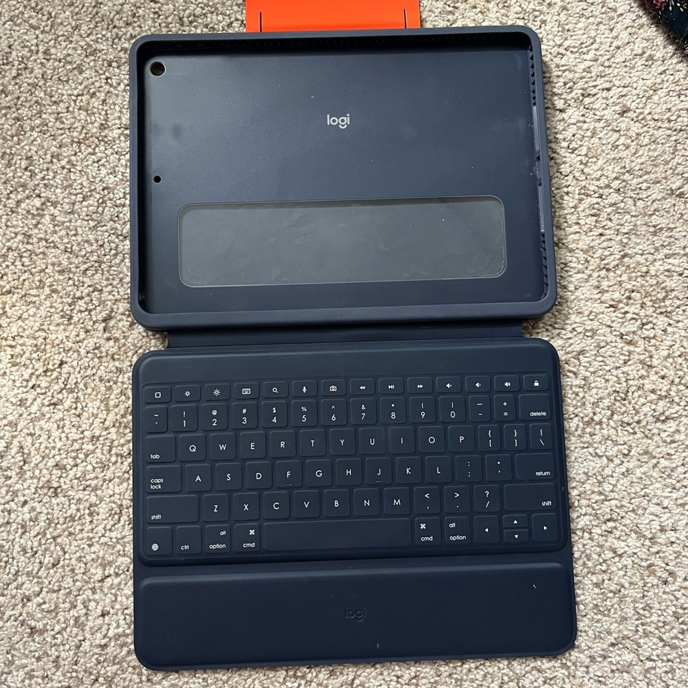 I pad case